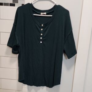 entro Short Sleeve Henley Top in Deep Teal